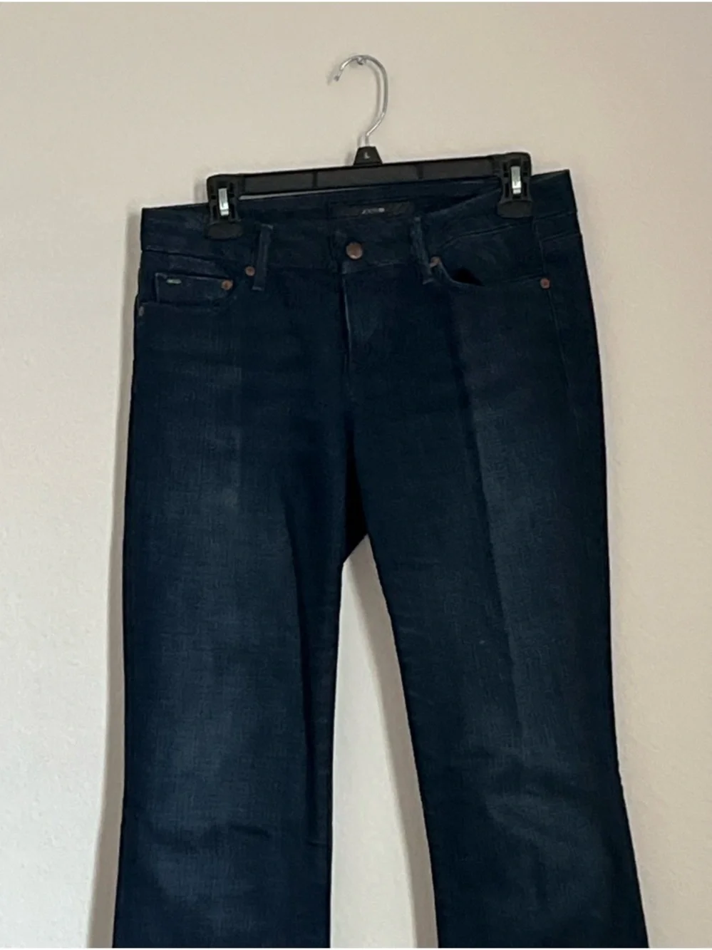 Joe's Classic Jeans Deep Indigo Straight-Leg Denim, Size Waist 29